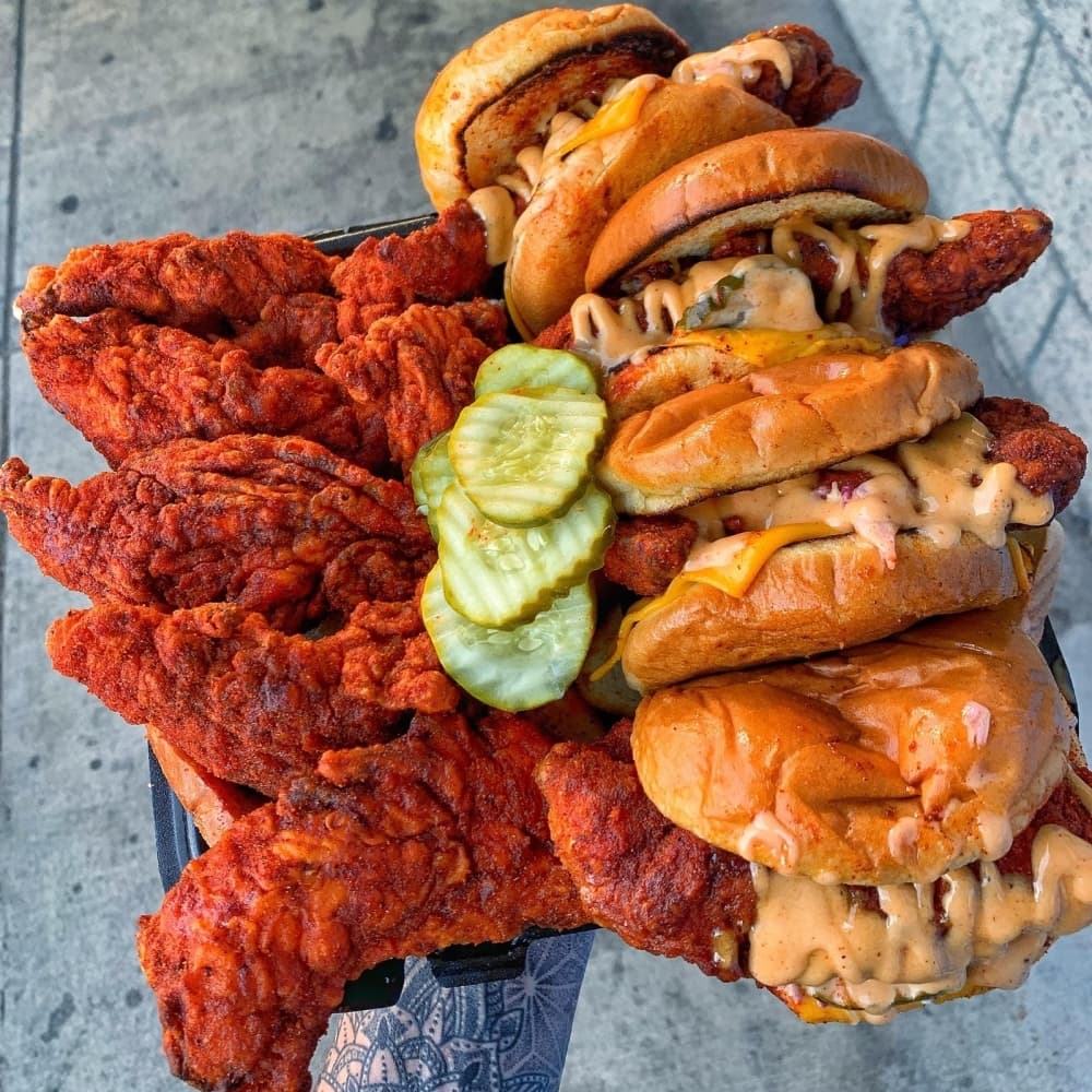 LA-based Dave's Hot Chicken preparing to open in Missouri City