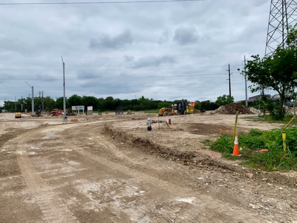 Work continues on a state highway project to link a bypass from RM 620 to RM 2222. (Greg Perliski/Community Impact Newspaper)