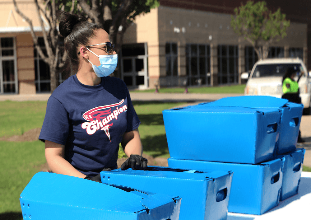 Nonprofit serving summer meals to Richardson ISD students in need of workers