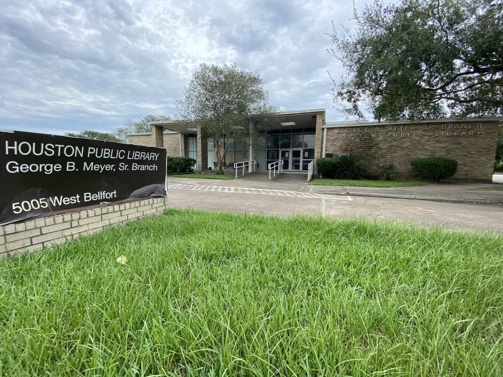 New Westbury-, Meyerland-area library name down to 5 choices; citywide poll now open