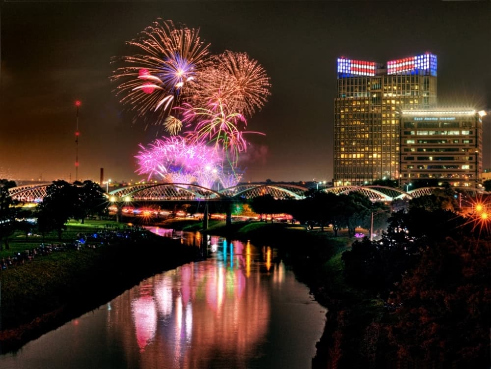 The annual Fort Worth's Fourth celebration will conclude with a fireworks display. (Courtesy Tarrant Regional Water District)