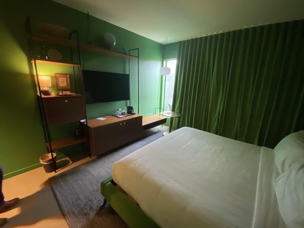 There are 39 rooms at the Ruby Hotel, 36 of which have waterfront views.