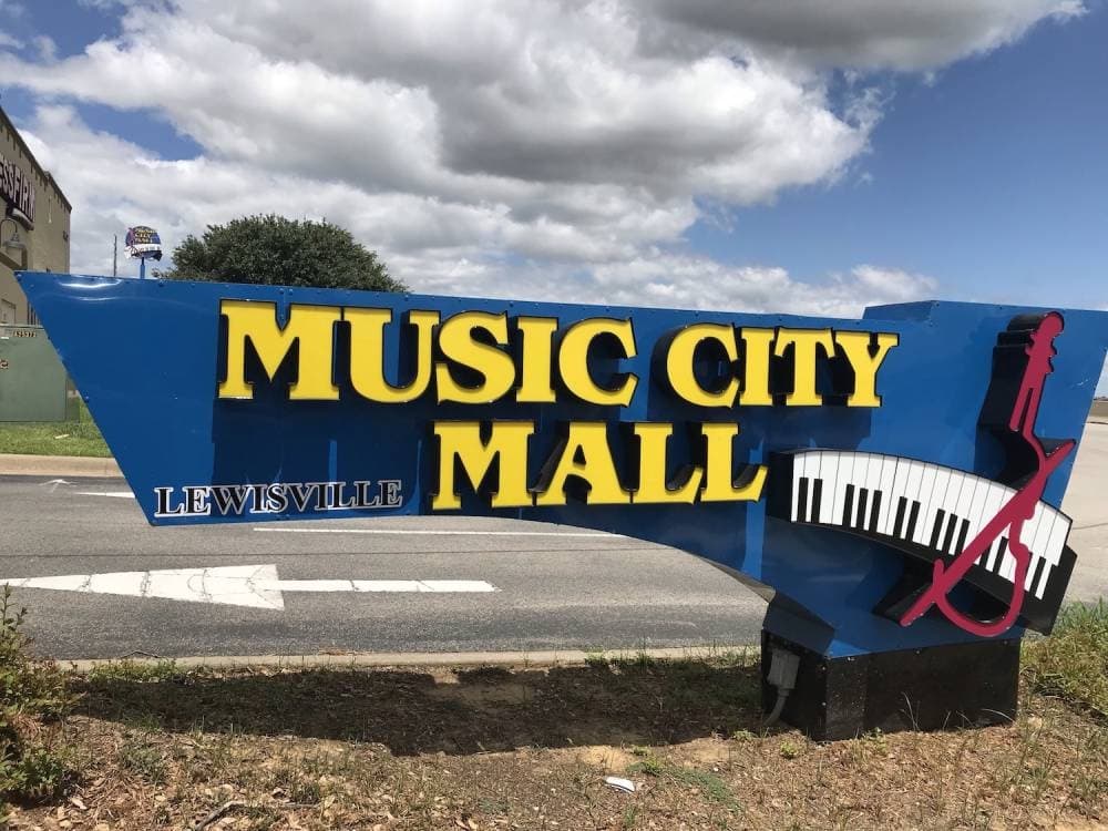 Jus Kidding Around child clothier opens in Music City Mall Lewisville