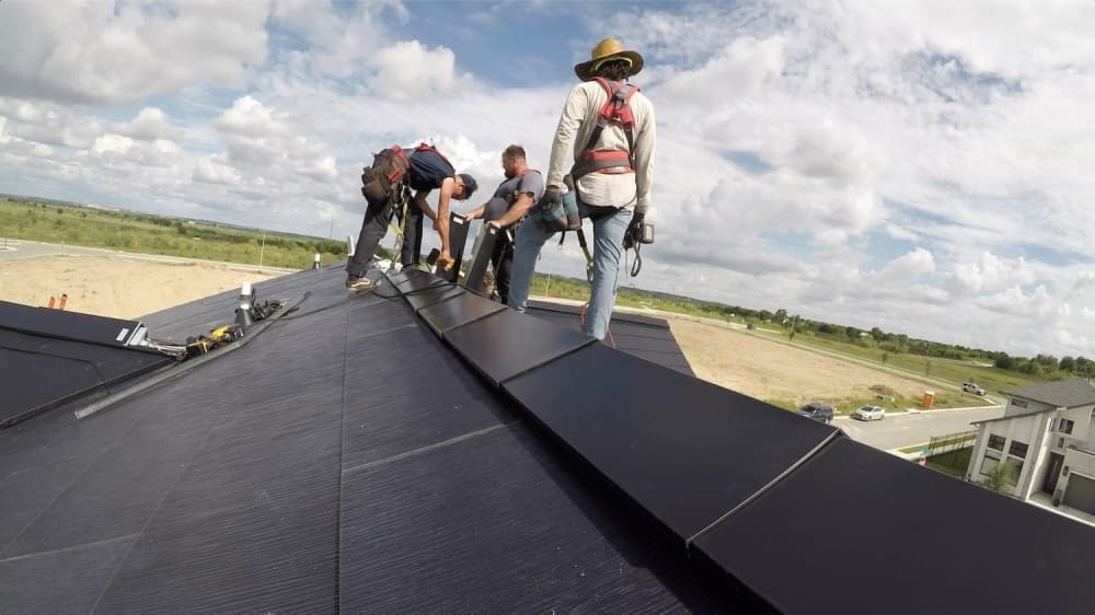 Tesla partners with Brookfield, Dacra to establish first all-solar neighborhood in Austin