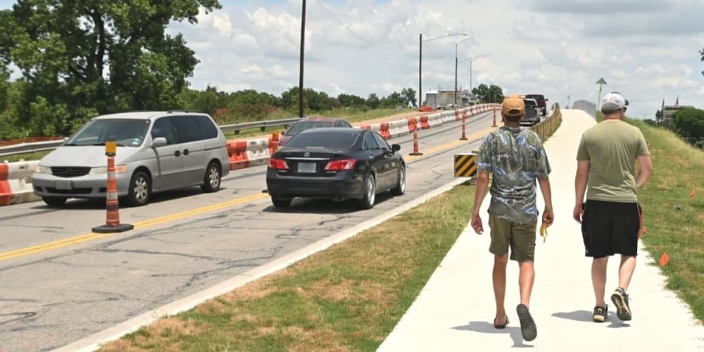 Austin opens new shared-use path along Pleasant Valley Road over Longhorn Dam