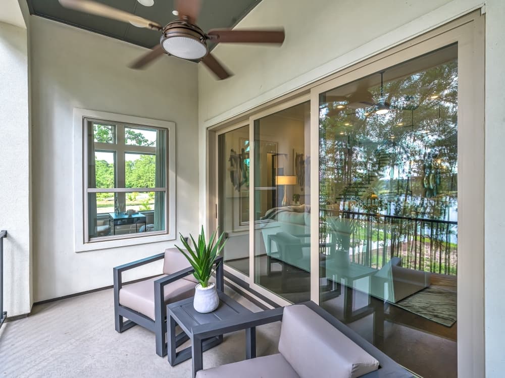 The VUE Collection includes options for a sliding glass door and outdoor seating areas. (Photos courtesy Taylor Morrison)