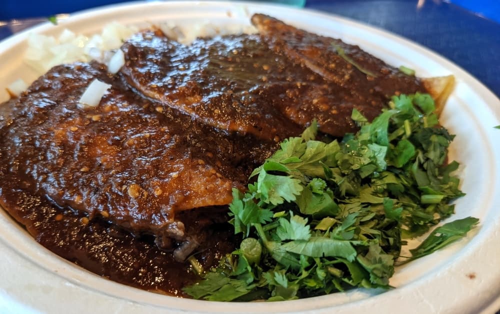 New food truck Tabarek opens serving Iraqi dishes and 5 other new Northwest Austin restaurants to know