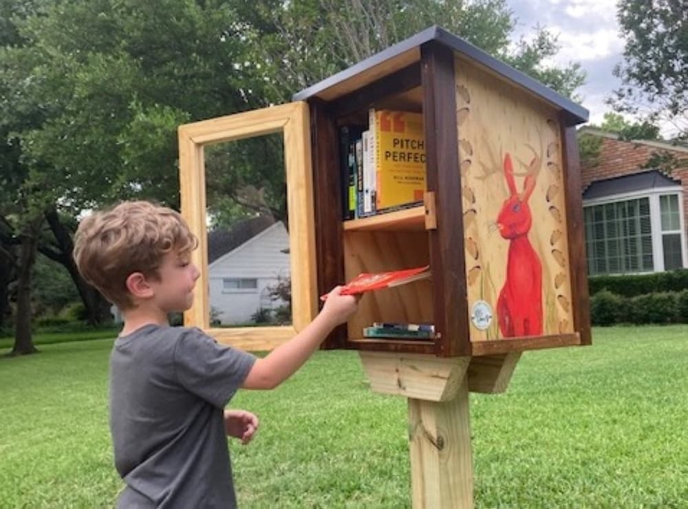Friends of the Richardson Library offering free Little Free Library kits
