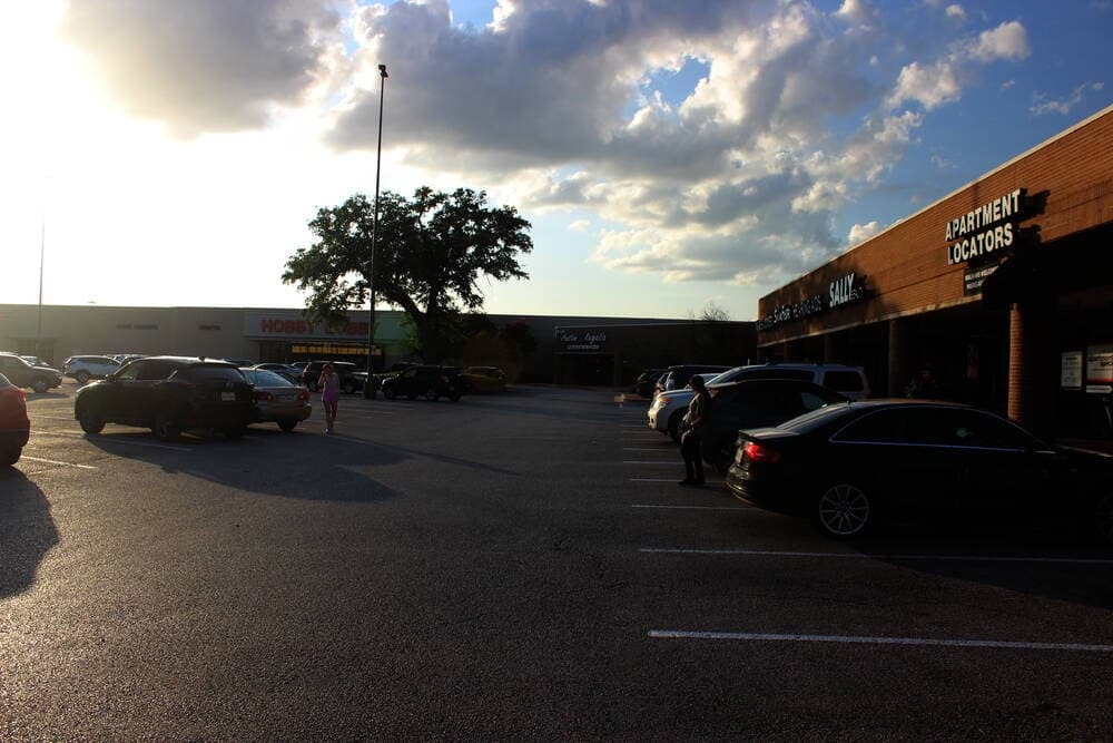 37-acre Brodie Oaks project plans move ahead and 2 Southwest Austin development updates