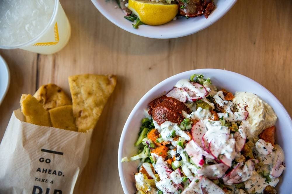 Sterling Ridge Zoe's Kitchen closes Nov. 17, will convert to Cava Mediterranean restaurant