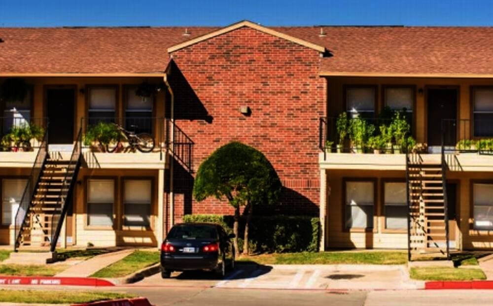 Lewisville could partner with Denton Housing Authority to redevelop Oak Tree Village Apartments