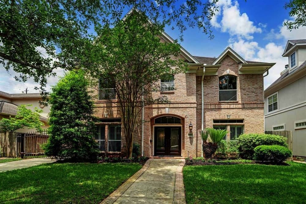 103 Whipple Drive, Bellaire: A traditional home built in 1999 featuring an open floor plan that is fully upgraded with wood floors installed in all living areas and bedrooms, a quartz island and counters in the kitchen as well as tile floor in all bathrooms and the kitchen. The home also features amenities including built-in cabinets, three zones of air conditioning, a water filtration system, a large primary bedroom and windows overlooking a covered patio. 4 bed, 3 full and 1 half bath/4,170 sq. ft. Sold for $827,001-$947,000 on July 14. (Courtesy Houston Association of Realtors)