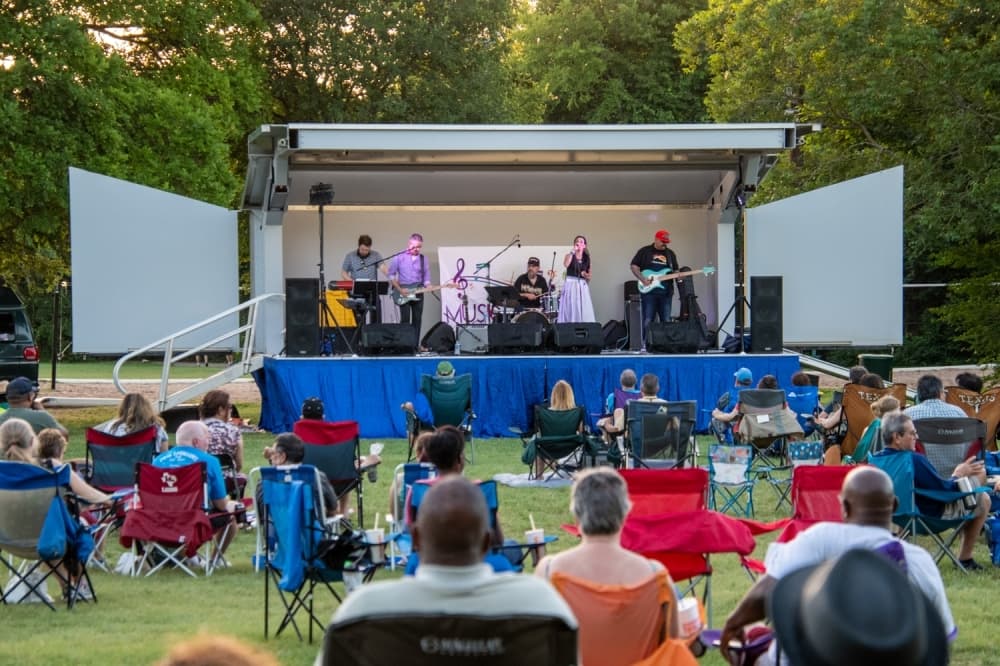Music in the park. (Courtesy city of Pflugerville)