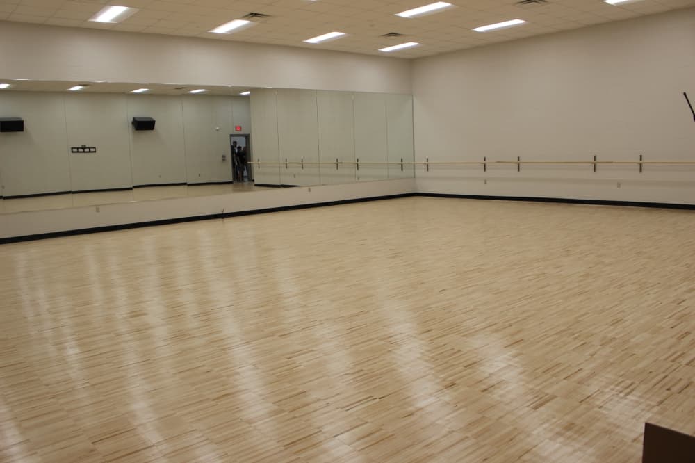 Emerson High School provides spaces for students to practice their extracurricular activities, from band to dance. (Miranda Jaimes/Community Impact Newspaper)