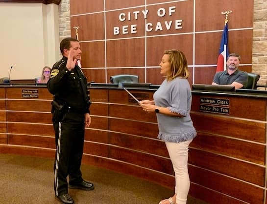 Transition to new Bee Cave police chief complete