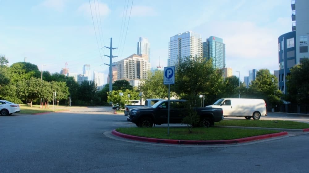A Red River Street extension could cut through the cultural center's parking lot, which is part of the city-owned parkland the facility sits on. (Ben Thompson/Community Impact Newspaper)