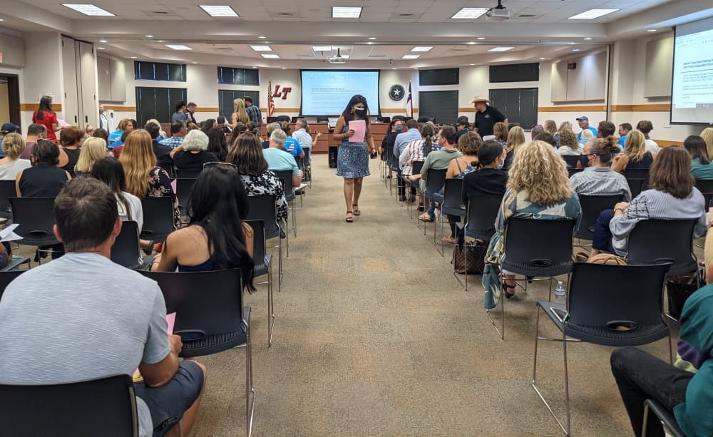 Lake Travis ISD maintains mask-optional policy