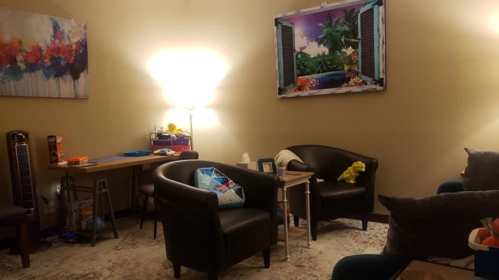 Counseling office Talk Zone Therapy opens in Magnolia