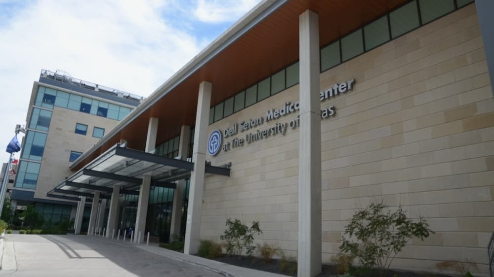 Austin health officials 'cautiously optimistic' as COVID-19 hospital admissions begin to dip