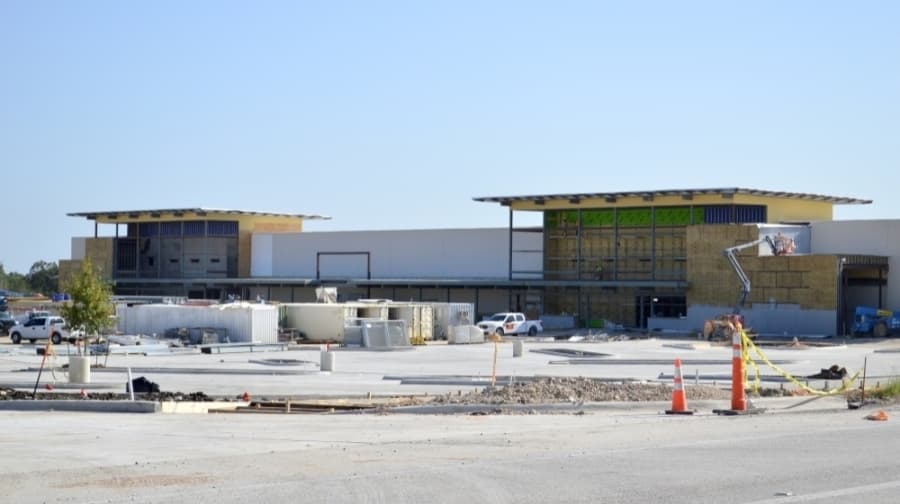 H-E-B coming to Leander; abortion, alcohol and gun laws take effect and more top Central Texas news