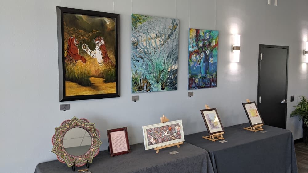 League City opens public art gallery