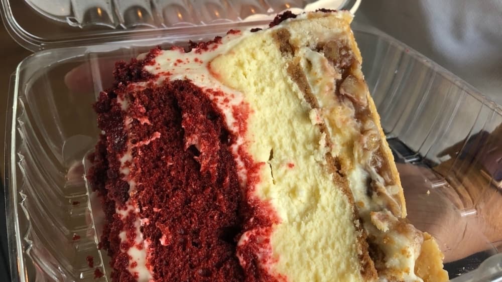 Scrumptious Houston celebrates 1 year in Nassau Bay