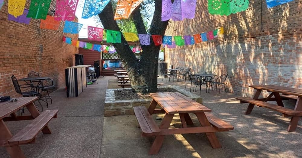 Jalisco Restaurante relocates to Old Town Lewisville