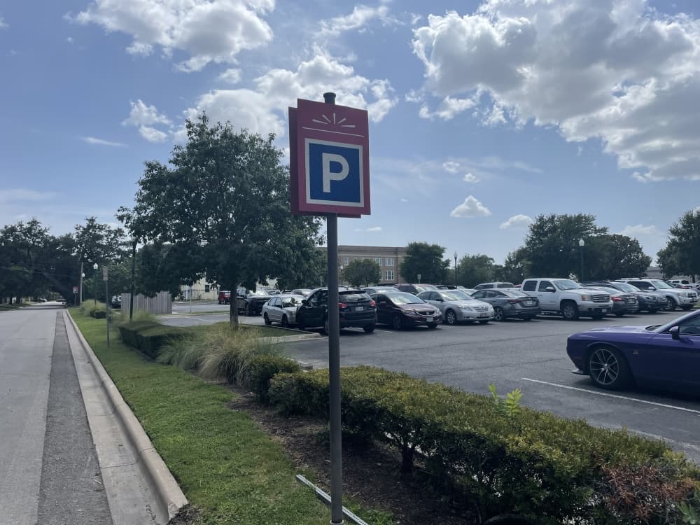 City turns focus to parking in downtown Georgetown