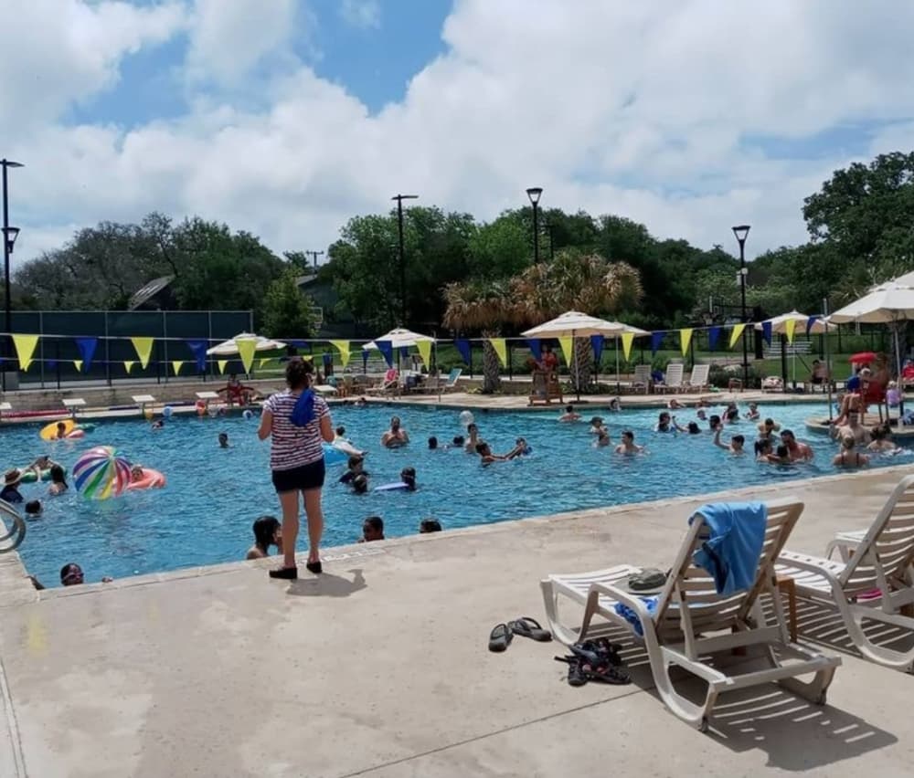 Hollywood Park seeks to strengthen pool rules