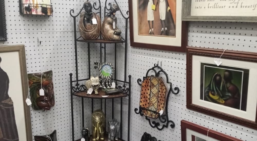 2 Sistah’s Gifts and More opens in Lewisville
