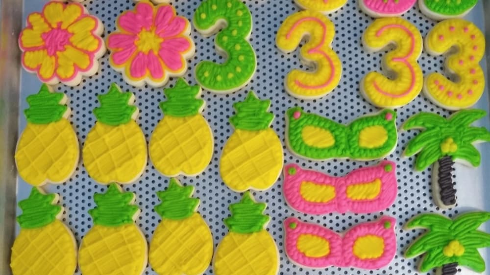 After more than 20 years in McKinney, Cookies in Bloom will close its doors