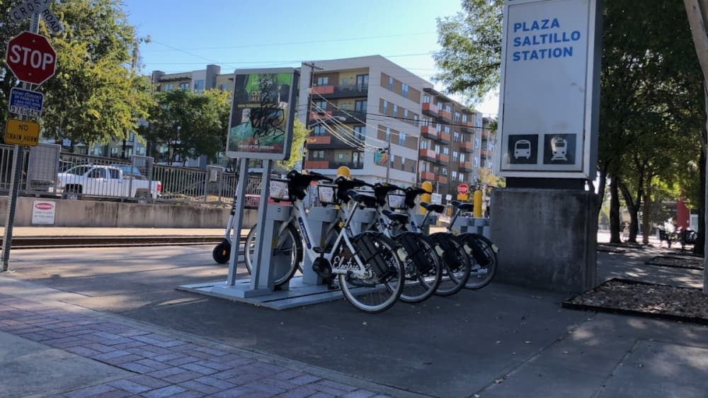 Electric scooter company Bird will now show available Capital Metro bikes in its app