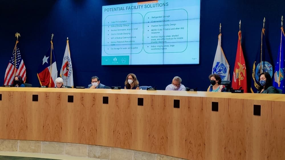 Austin, Travis County, AISD look to build collaboration on community disaster hubs