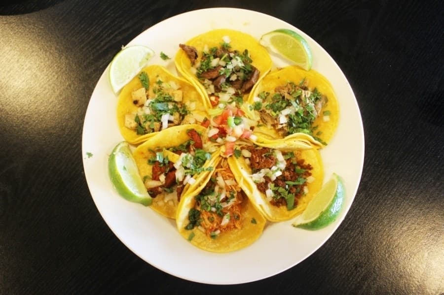 Grab N Go Tacos opens relocated Tomball shop