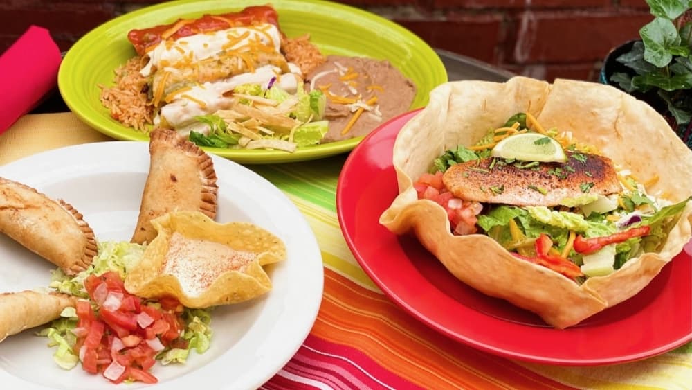 El Mejor Mexican Kitchen + Cantina serves wide menu to downtown crowd