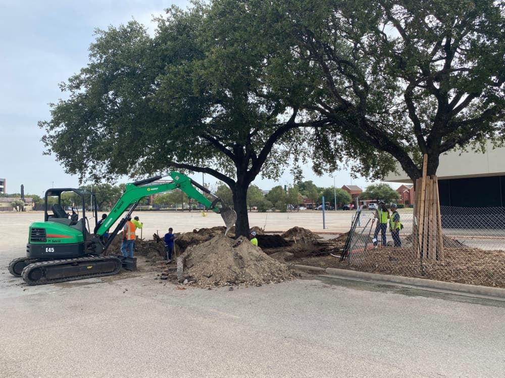 Austin Community College adopts new tax rate; the University of Texas to automatically admit top 6% of Texas high school students, and more higher education news