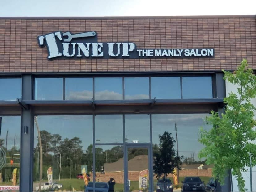 Tune Up: The Manly Salon opens Gosling Road location