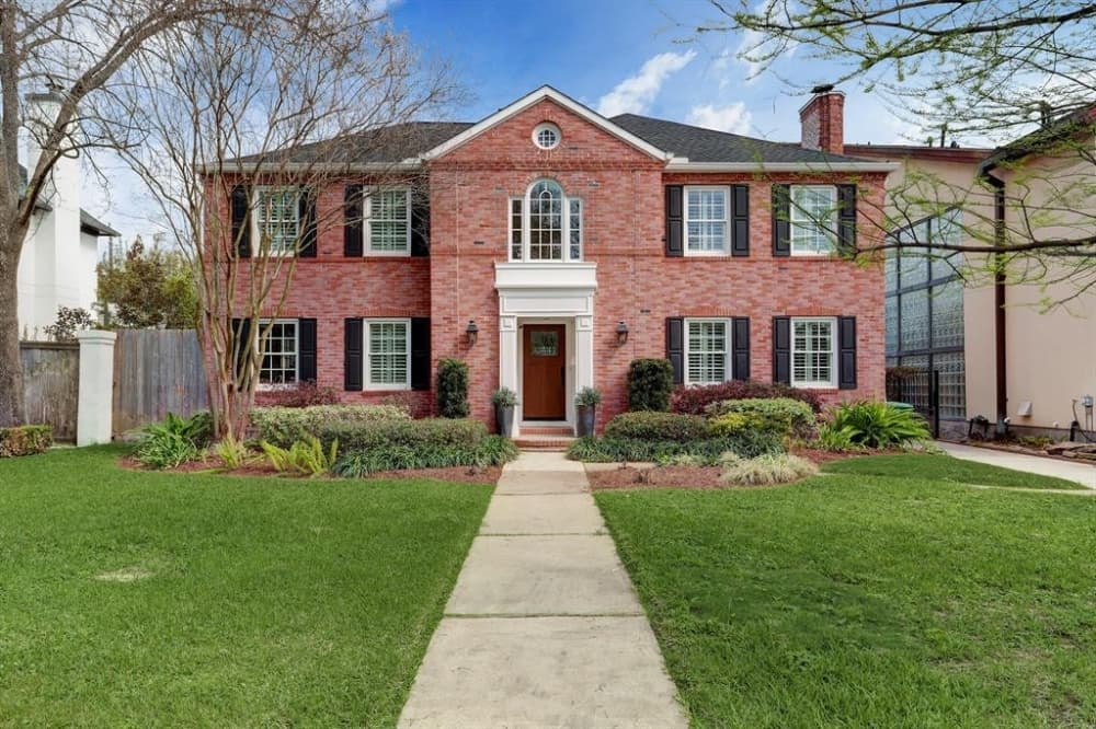 2526 Blue Bonnet Blvd., Houston: Old Braeswood traditionalism mixed with modern flair, this home is on a quiet street just minutes from the Texas Medical Center and downtown Houston. This home features oversized windows throughout, overlooking green views of the landscaped lawns. Extensive updates include a new roof; heating, ventilation and air conditioning systems; windows; doors; a water heater; LED lighting; first-floor flooring and subflooring; and updated bathrooms. 3 bed, 2 full and 1 half bath/3,223 sq. ft. Sold for $947,001-$1,082,000 on Sept. 3. (Courtesy Houston Association of Realtors)