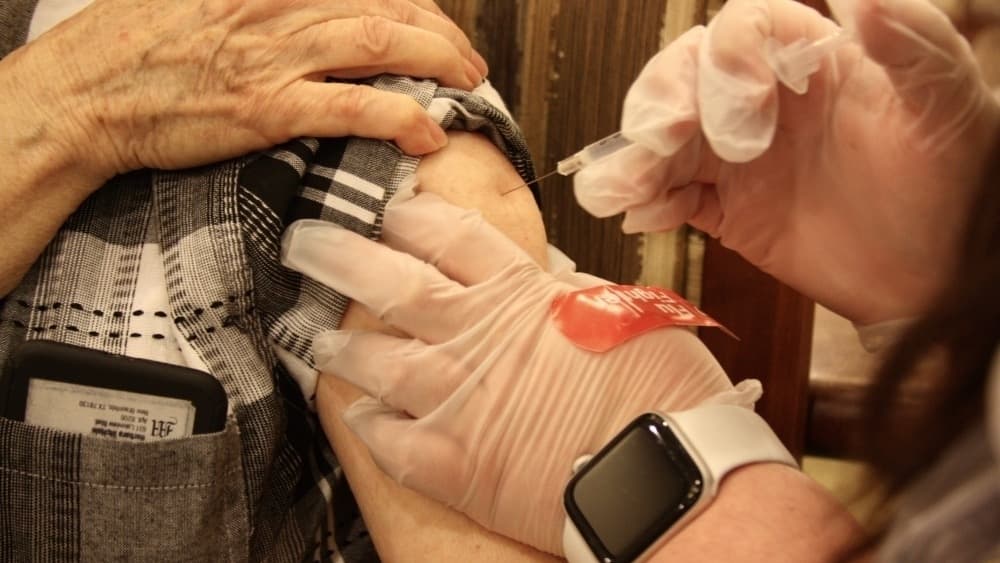 Collin County: Pfizer booster shots ‘readily available’ through pharmacies, clinics