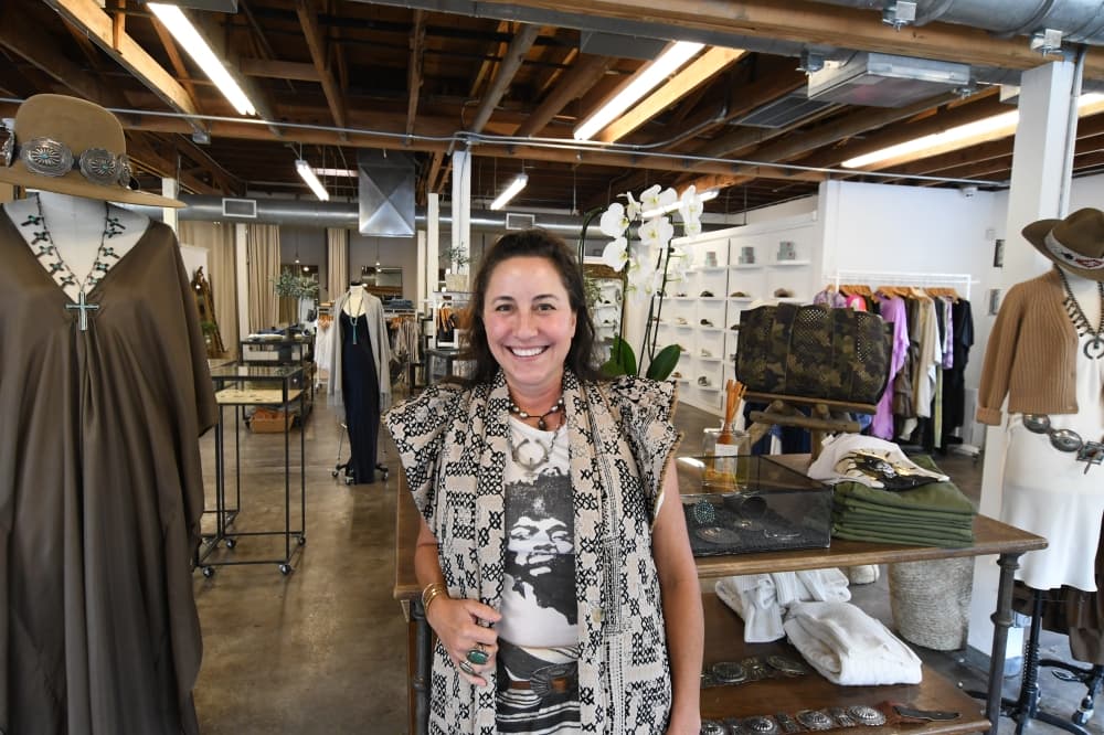 Abejas Boutique looks to offer one-of-a-kind experience from Houston shop
