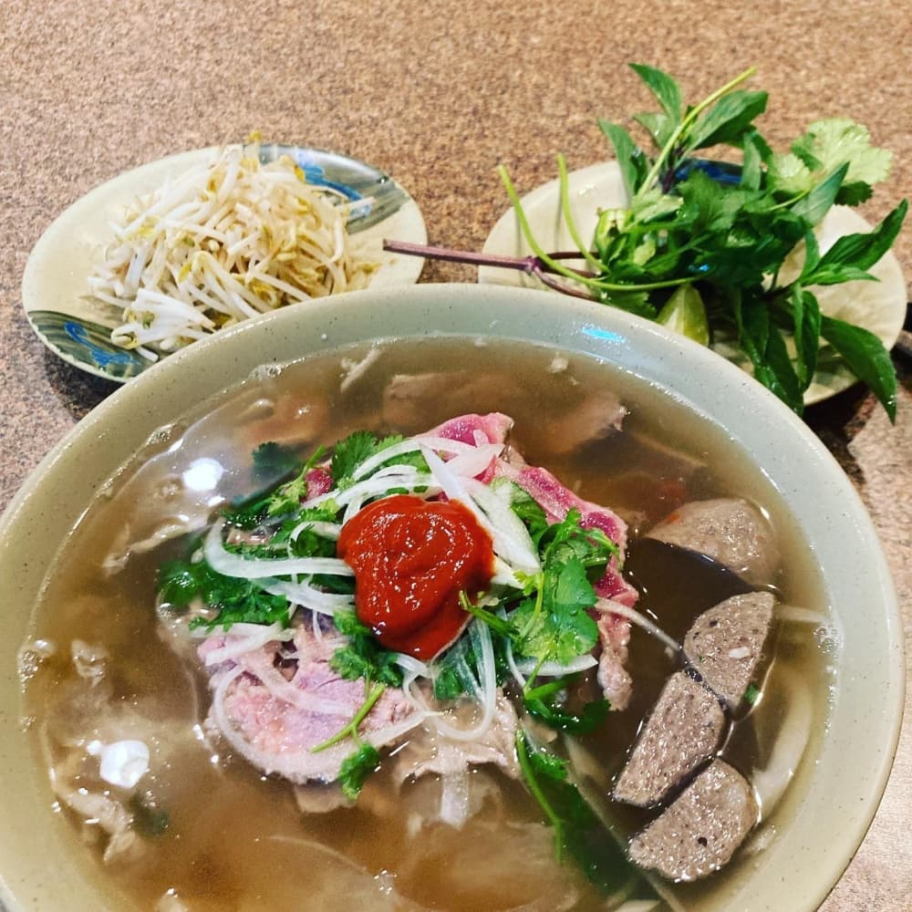 Pho Binh coming to Katy