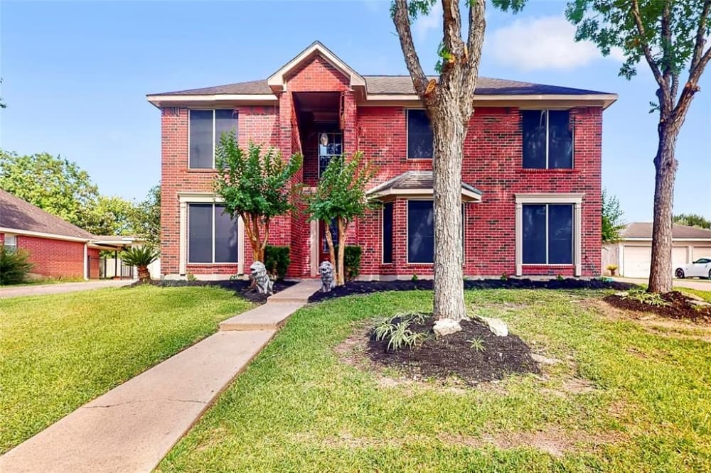 Learn about Canterbury Park, October's featured neighborhood