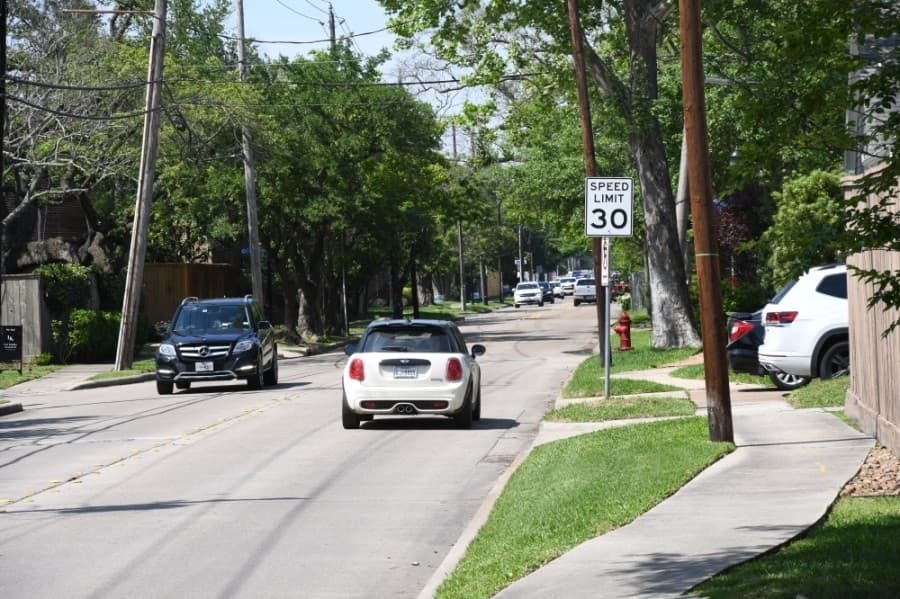 West University Place targets November for start of speed limit reduction project