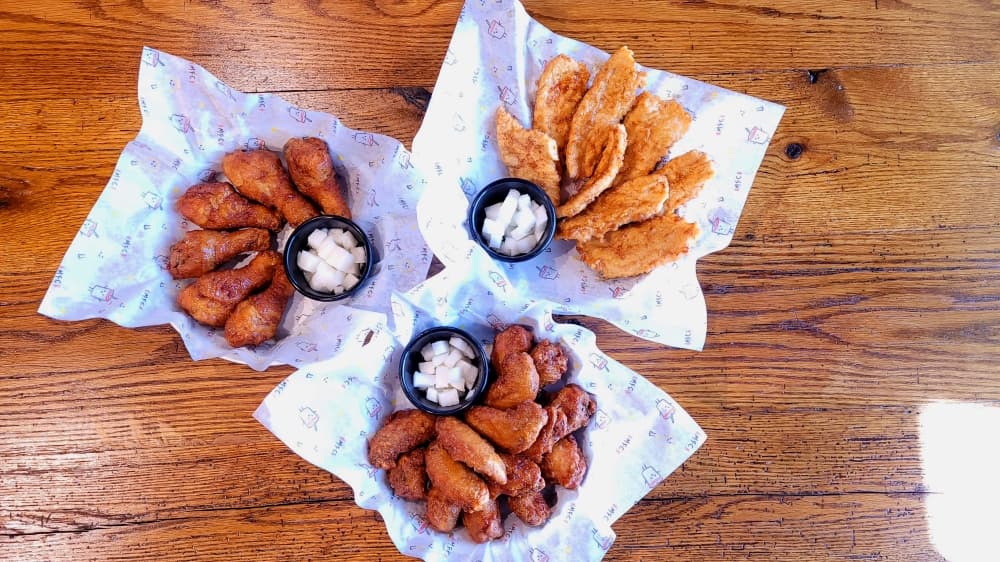 Mad for Chicken opens first Frisco location