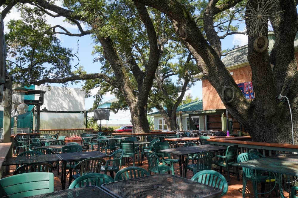 Live Oak Grill reopening Oct. 15 with new food and drink menu
