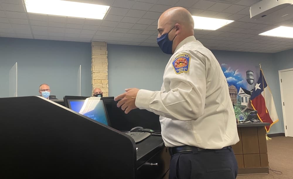 Pflugerville officials vote to begin negotiations with private ambulance service despite pending election