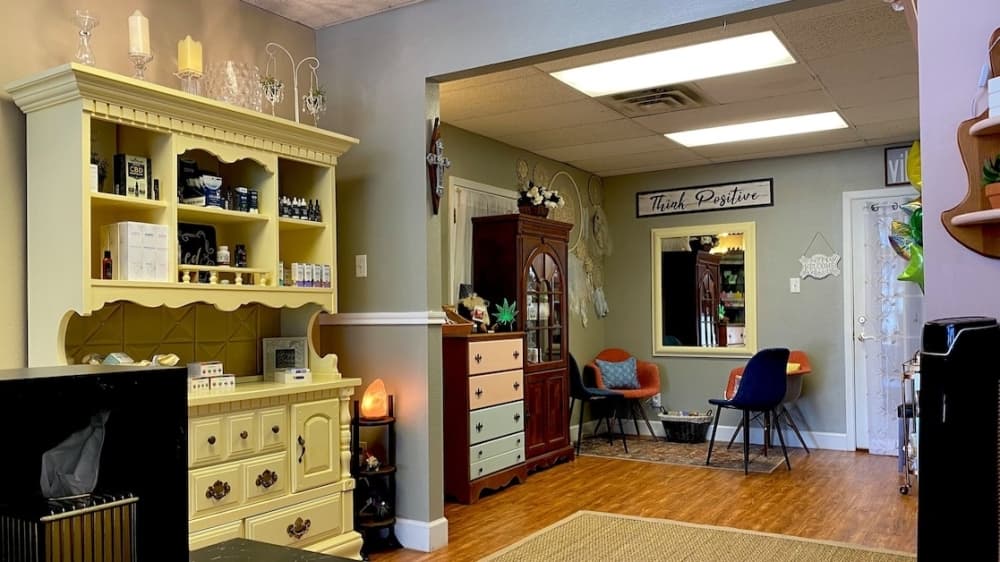 Carla's Hempire opens in Magnolia