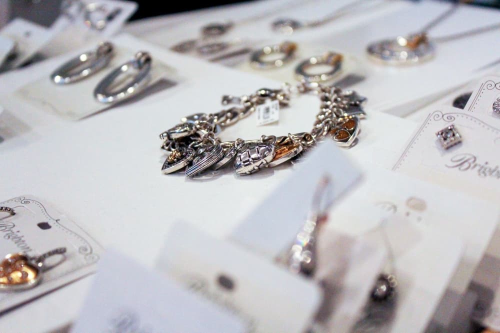 Necklaces, earrings, sunglasses and bracelets are also available. (Emily Lincke/Community Impact Newspaper)