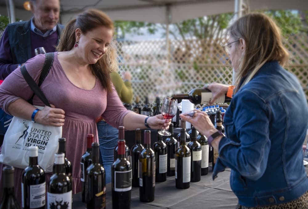 Wine, craft beer, food tasting stations and more: Katy Sip N Stroll returns Nov. 6