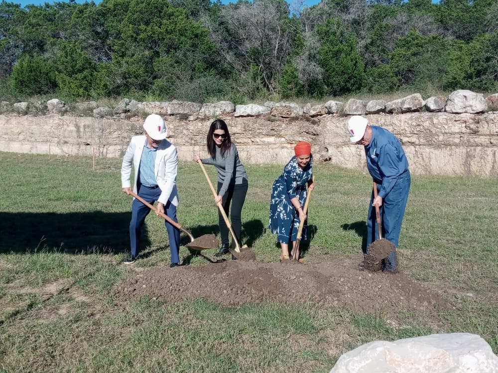 Construction begins on Encino Library playground, exercise area